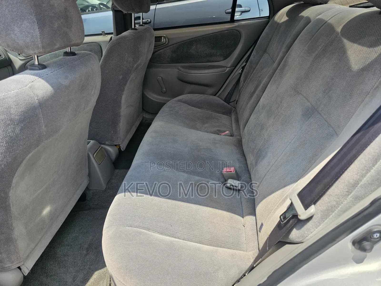 Toyota Corolla 2001 Silver