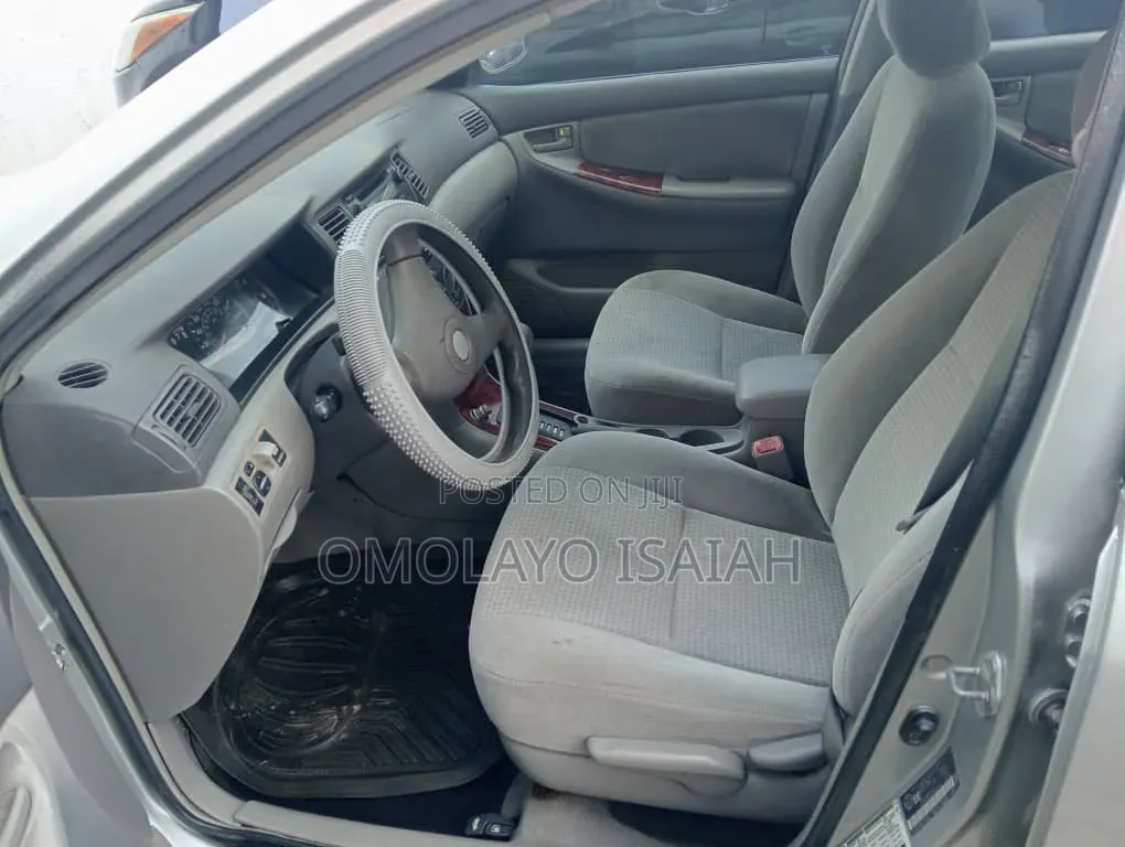 Toyota Corolla 2006 Silver