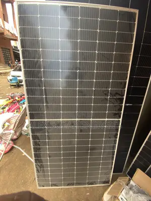 620 Watt Jinko Panel