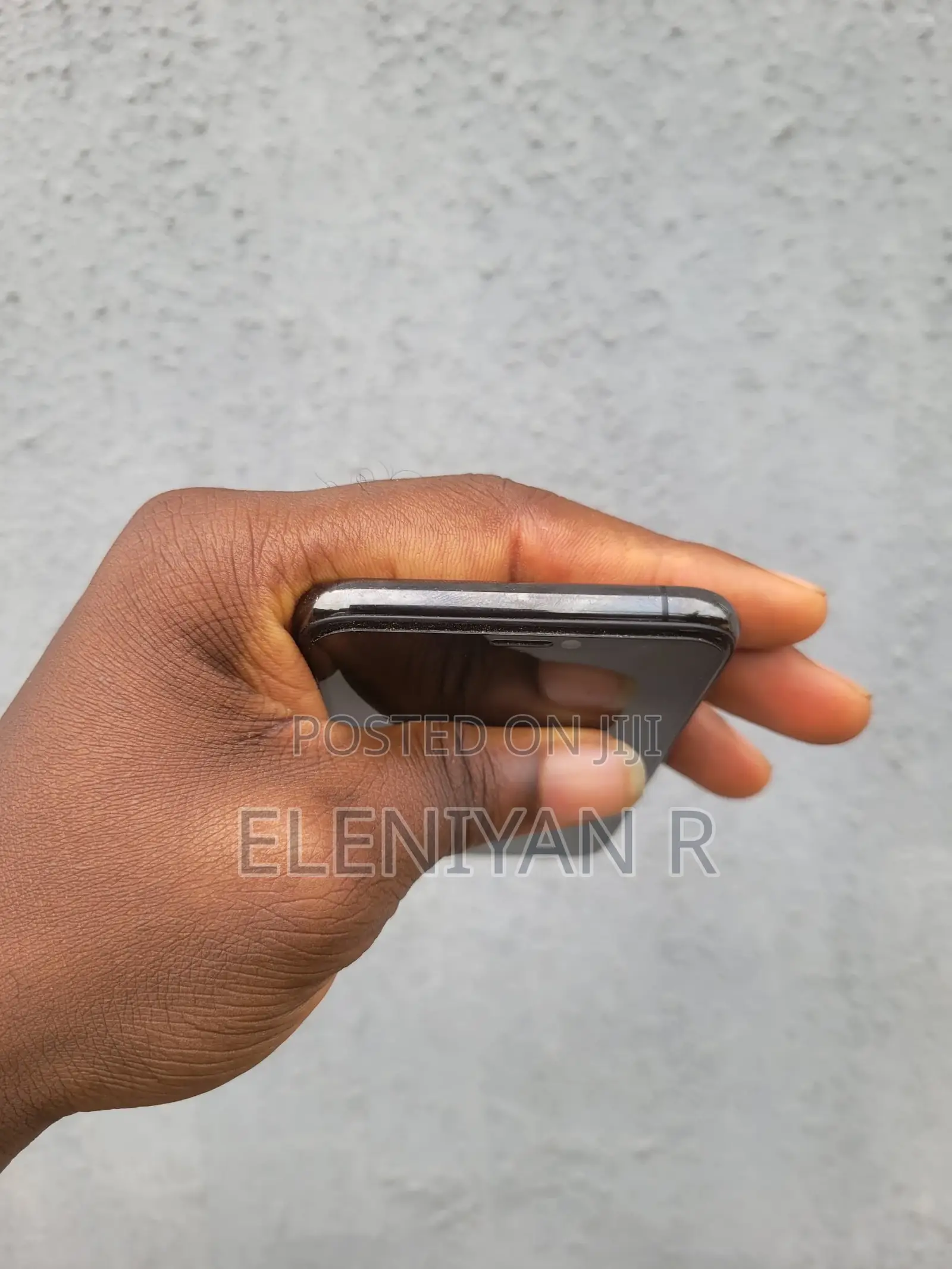 Apple iPhone 11 Pro 64 GB Gray