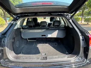 Car 2018 Black