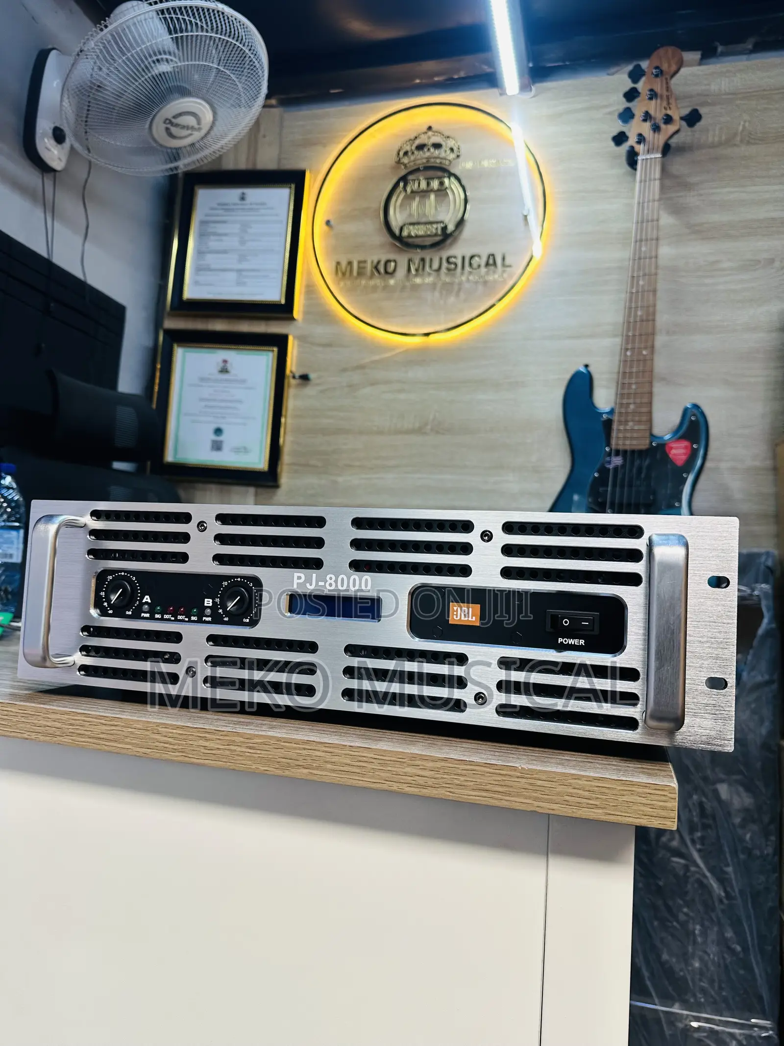 JBL Powered Amplifier 2 Channels