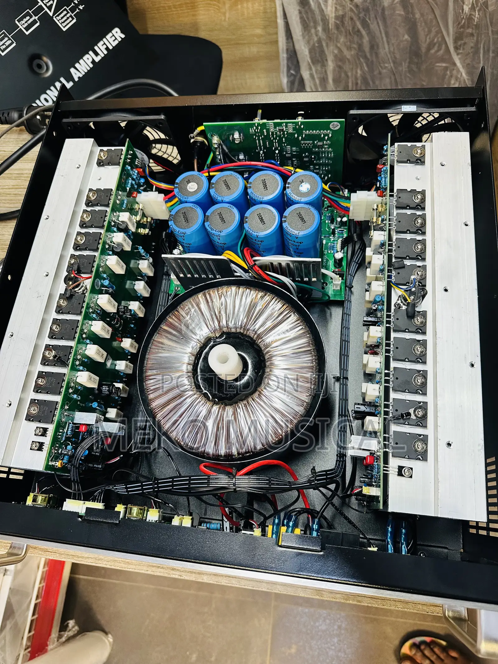 JBL Powered Amplifier 2 Channels