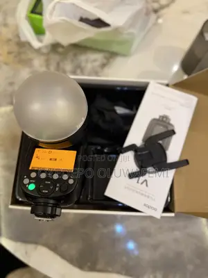 V1 (Sony) Camera Flash