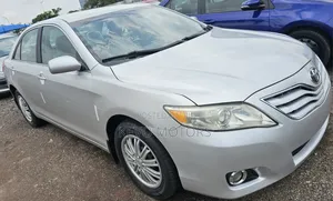 Toyota Camry 2010 Silver