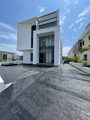 5bdrm Duplex in Ikate Lagos State for sale