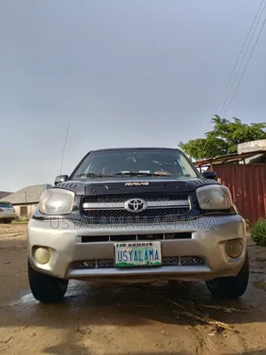 Toyota RAV4 2005 Black