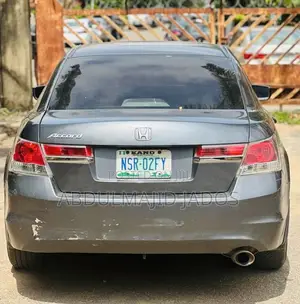 Honda Accord 2010 Gray
