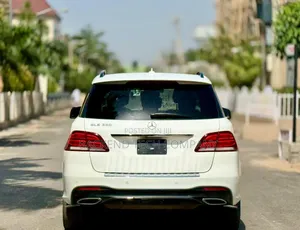 Mercedes-Benz GLE-Class 2017 White