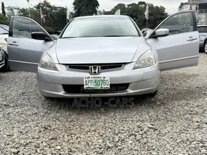 Honda Accord 2004 Silver