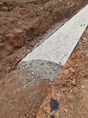 Cobstruction Workers