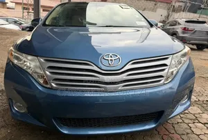 Toyota Venza V6 AWD 2010 Blue