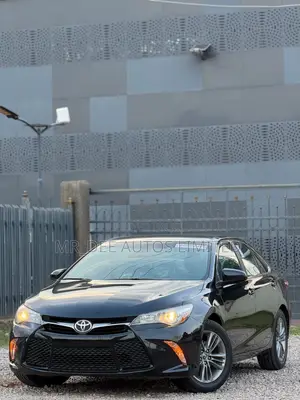 Toyota Camry 2016 Black