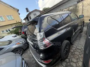 Lexus GX 2013 Black