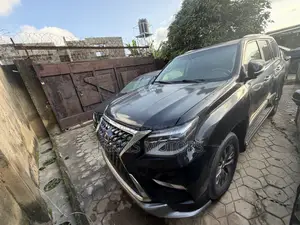 Lexus GX 2013 Black