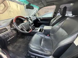 Lexus GX 2013 Black