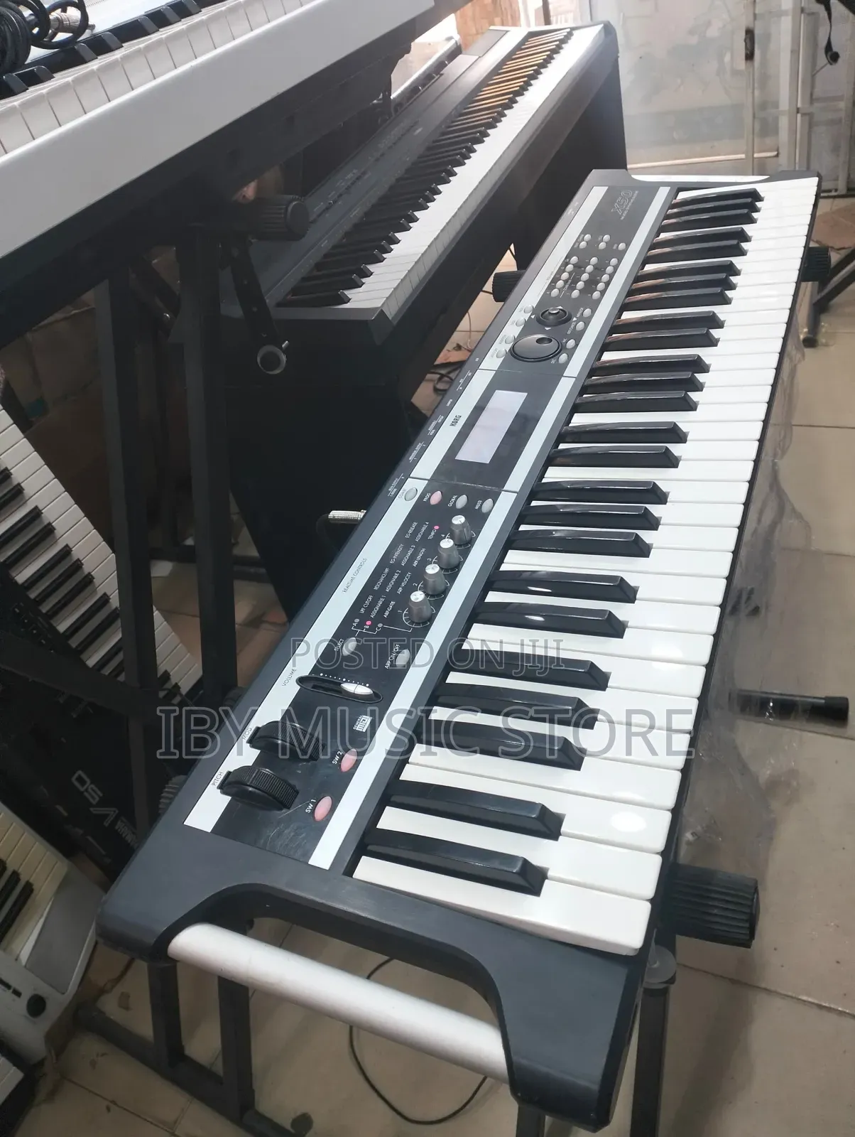 Korg X50 Music Synthesizer