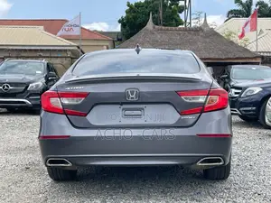Honda Accord 2018 Gray