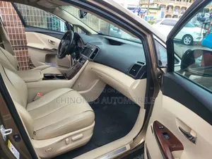 Toyota Venza 2012 Brown