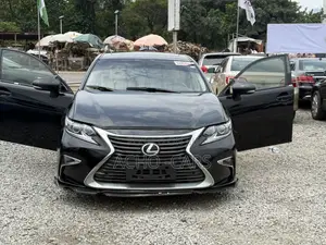 Lexus ES 2013 Black