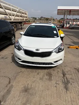 Kia Forte 2017 White