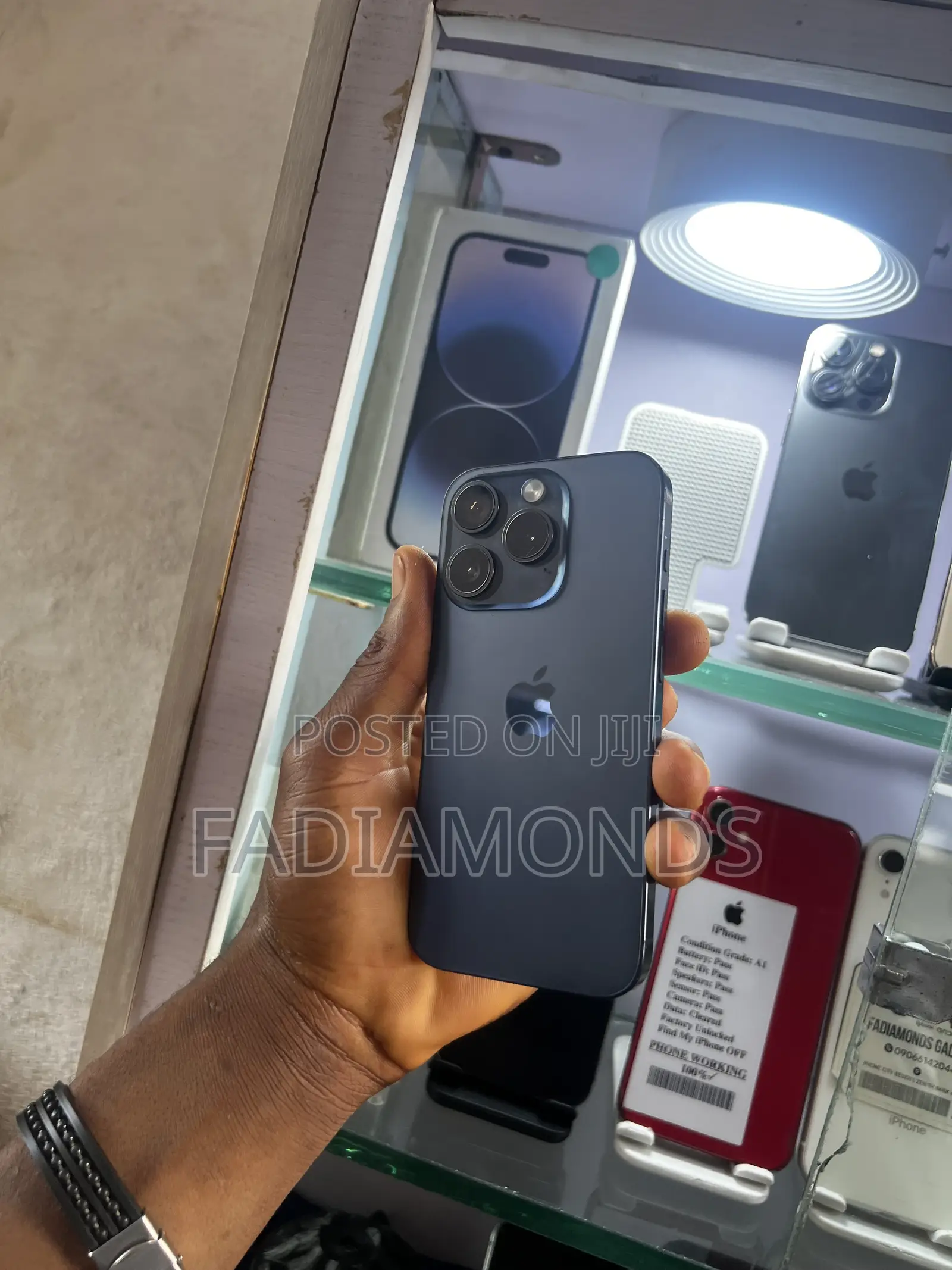 New Apple iPhone 15 Pro 128 GB Blue