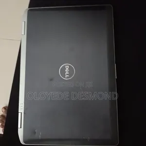 Laptop Dell Latitude 7400 12GB Intel Core i5 HDD 512GB