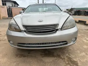 Lexus ES 300 2004 Silver