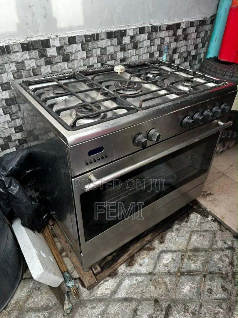 5 Burner Gas Cooker and Oven