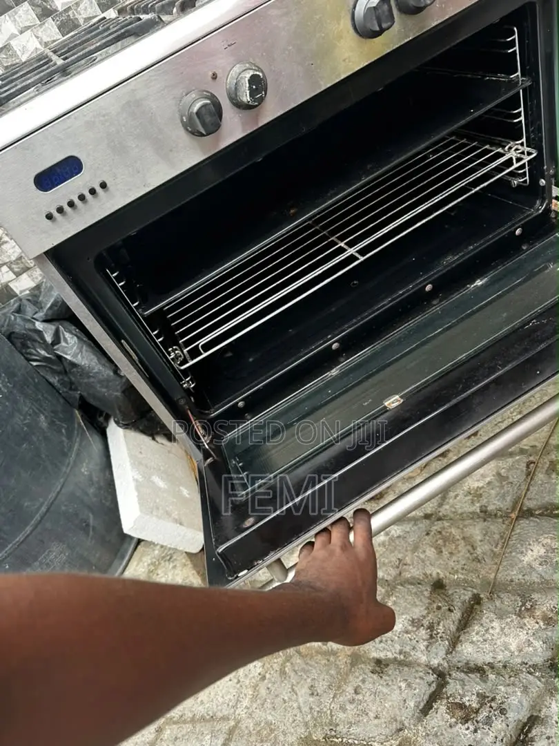 5 Burner Gas Cooker and Oven