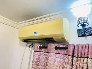 1.5 Media Split Unit Ac
