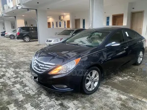 Hyundai Sonata Limited Sedan FWD (2.4L 4cyl 6A) 2013 Black