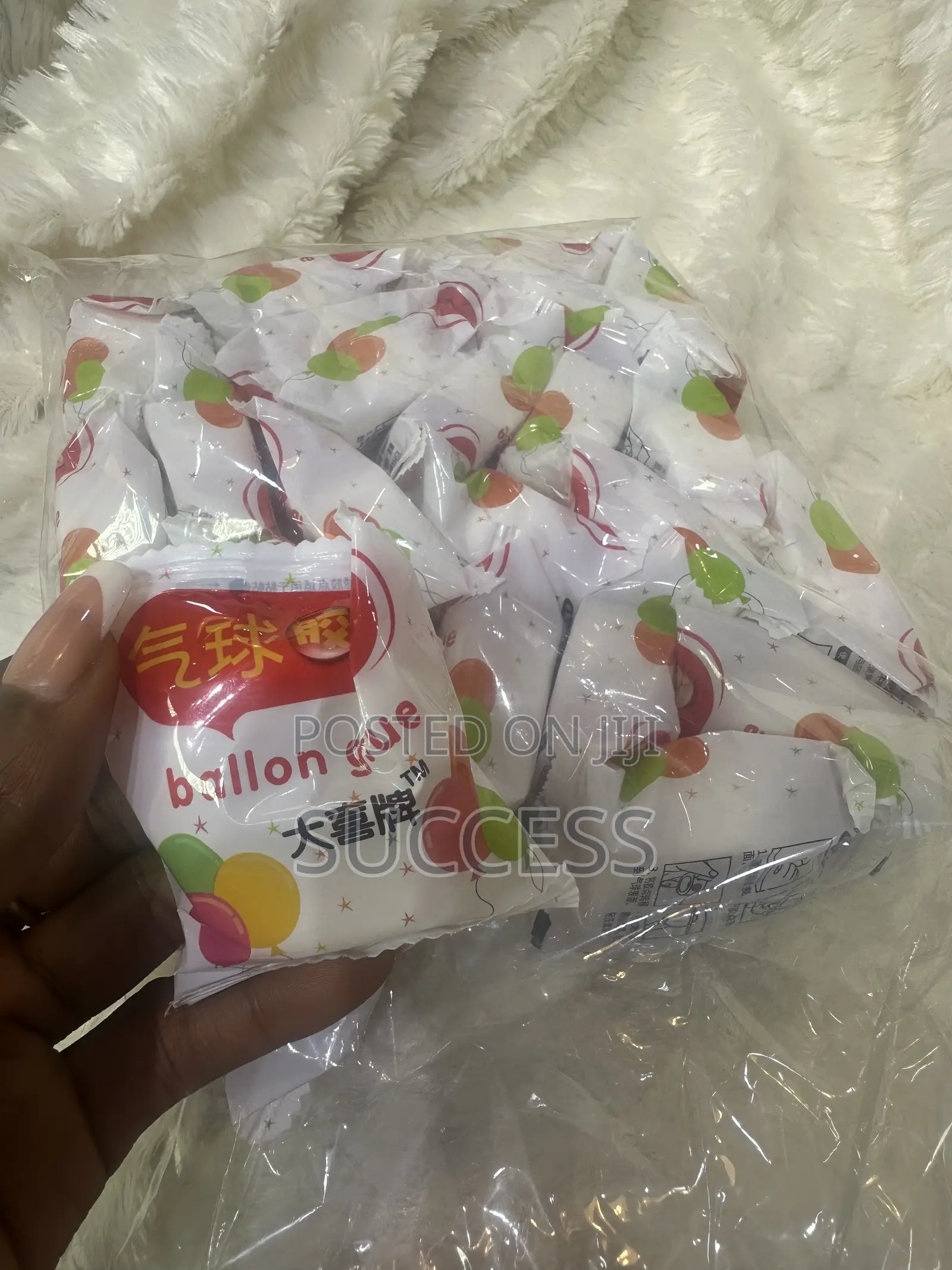 Balloon Glue