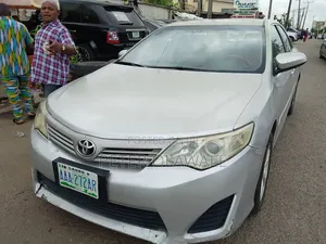 Toyota Camry 2012 Silver