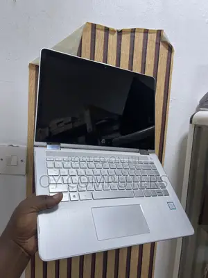 Laptop HP Pavilion x360 14 8GB Intel Core i5 SSD 256GB