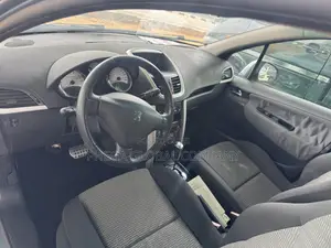 Peugeot 207 2010 Teal