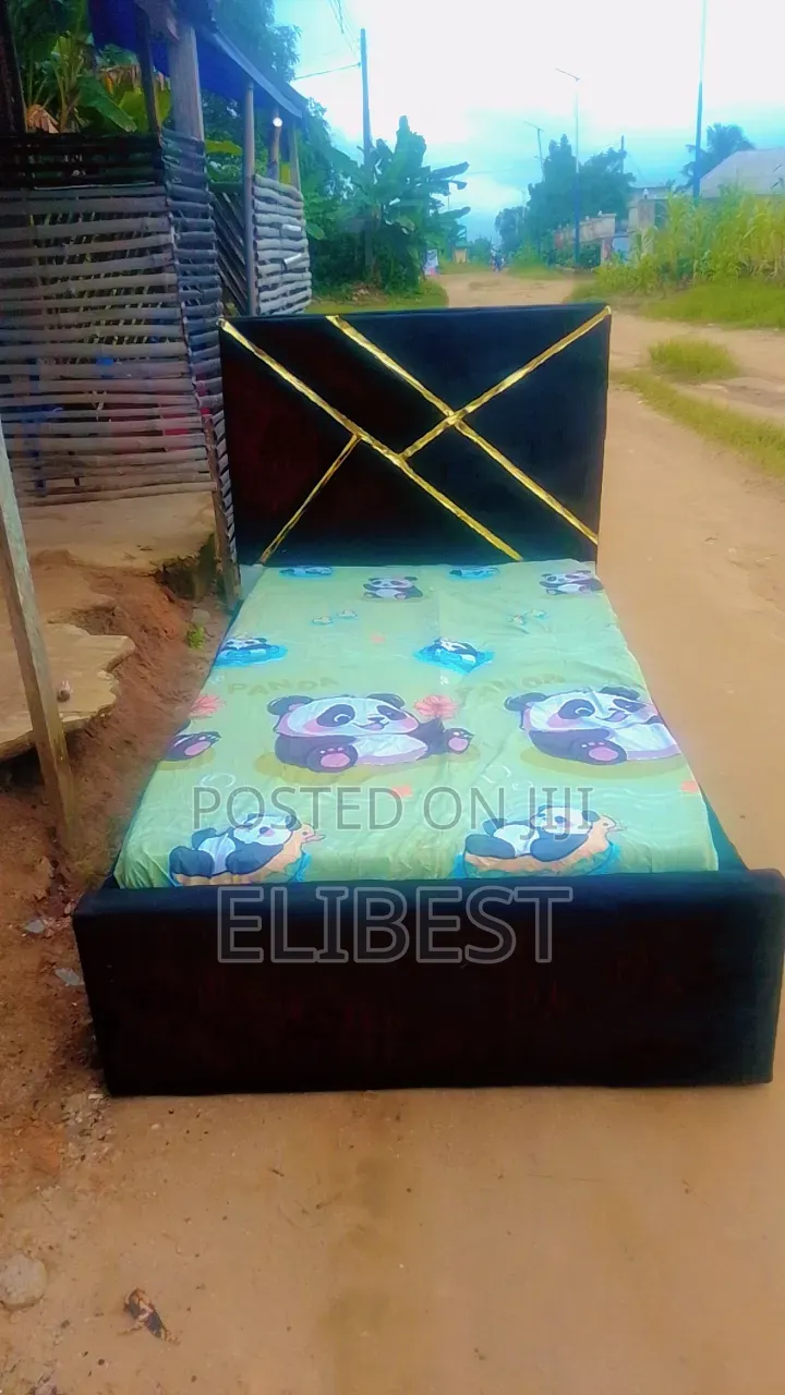 3x6 Bedframe With Foam