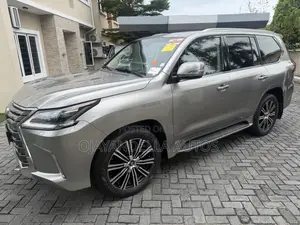 Lexus LX 570 AWD 2019 Silver