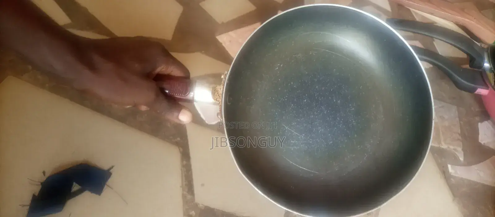 Second Hand Used Nonstick Fry Pan