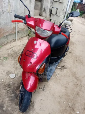Suzuki Bike 2017 Red