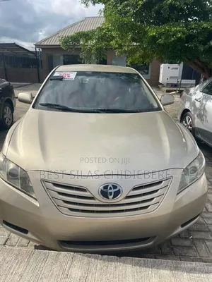 Toyota Camry 2007 Gold