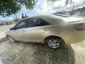 Toyota Camry 2007 Gold