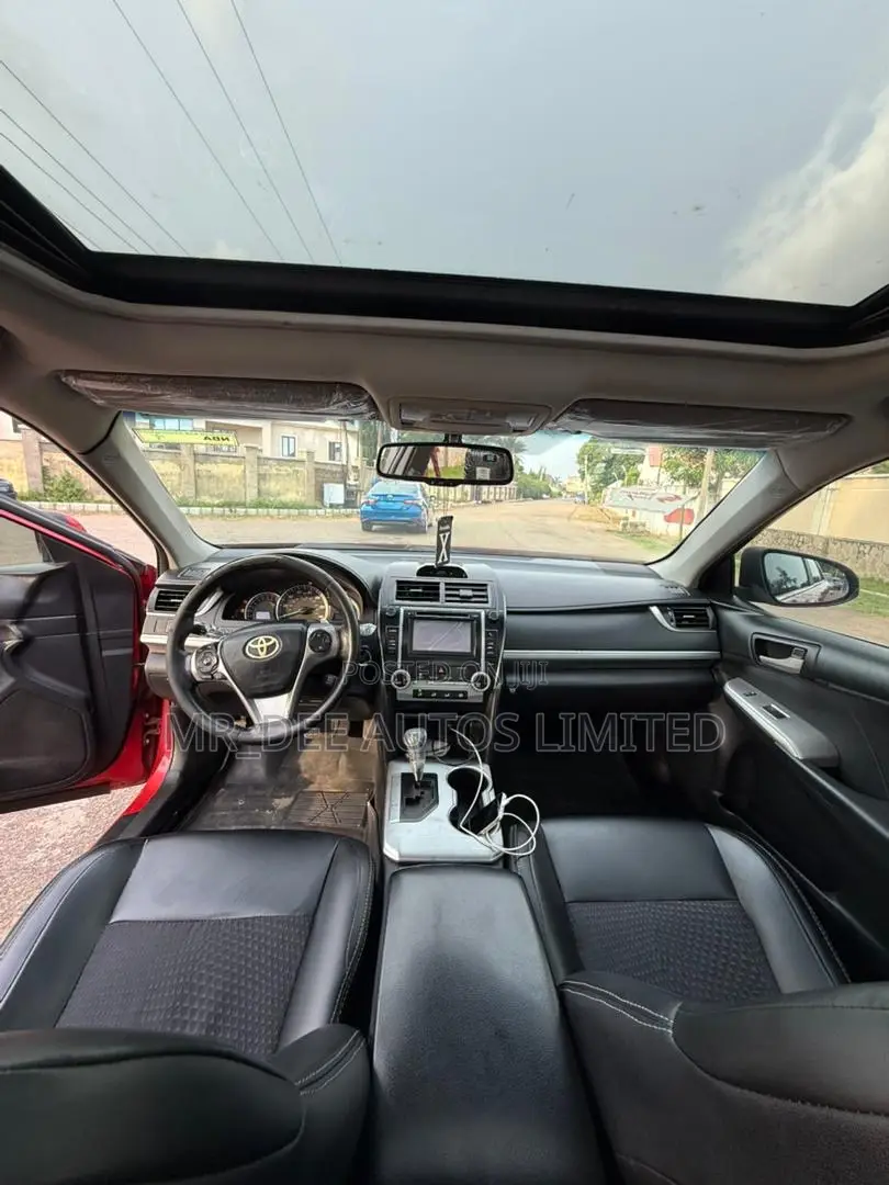 Toyota Camry 2012 Red