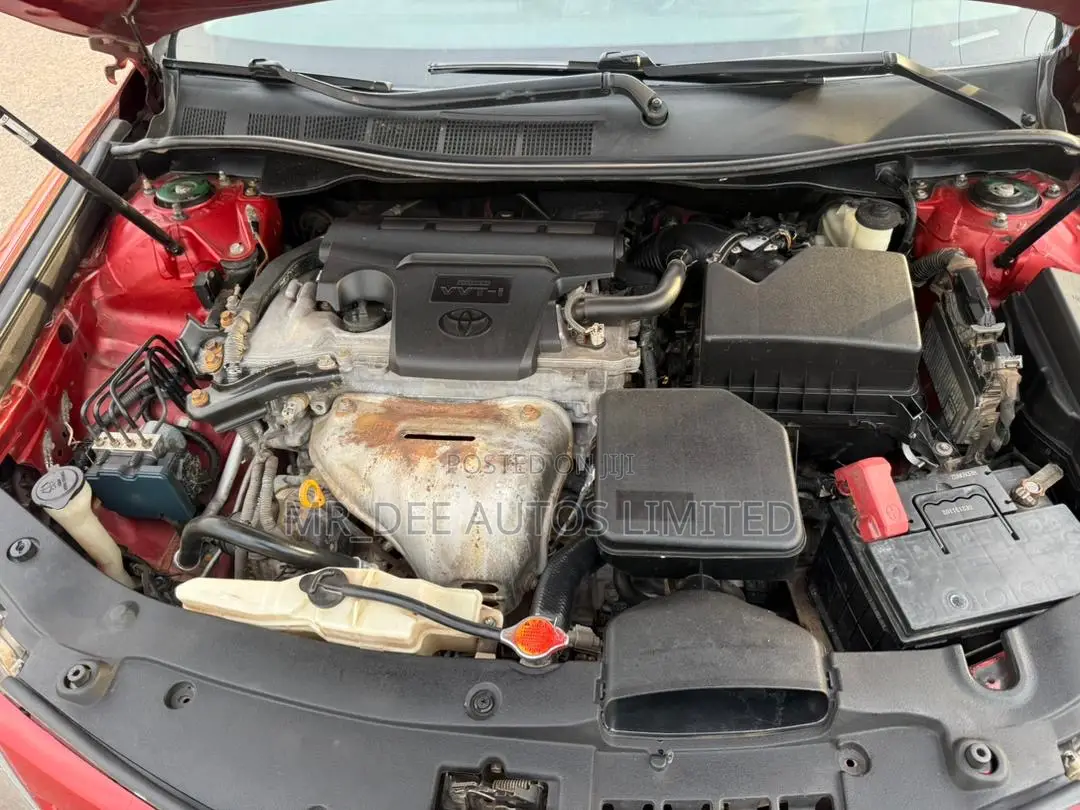 Toyota Camry 2012 Red