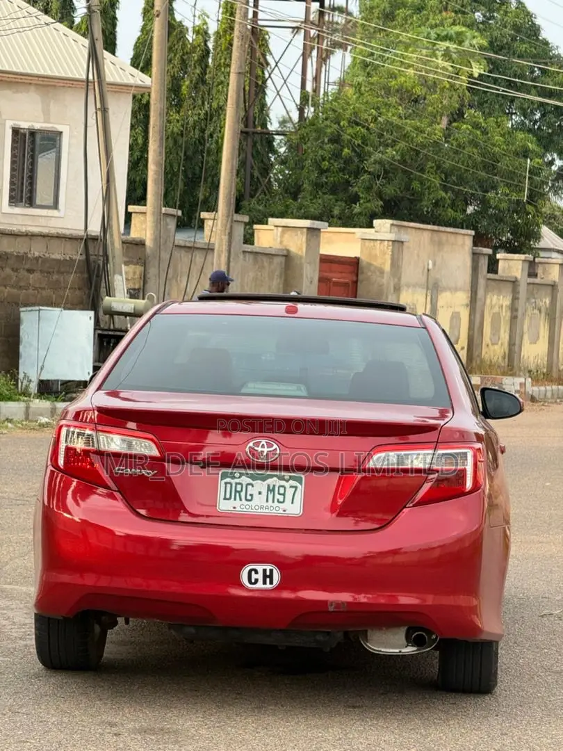 Toyota Camry 2012 Red