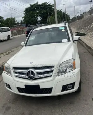 Mercedes-Benz GLK-Class 350 2011 White