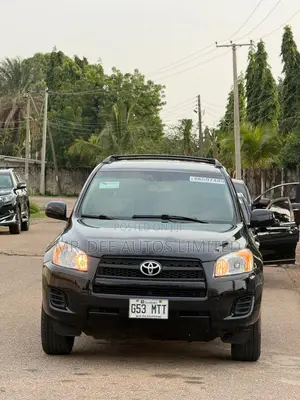 Toyota RAV4 2010 Black
