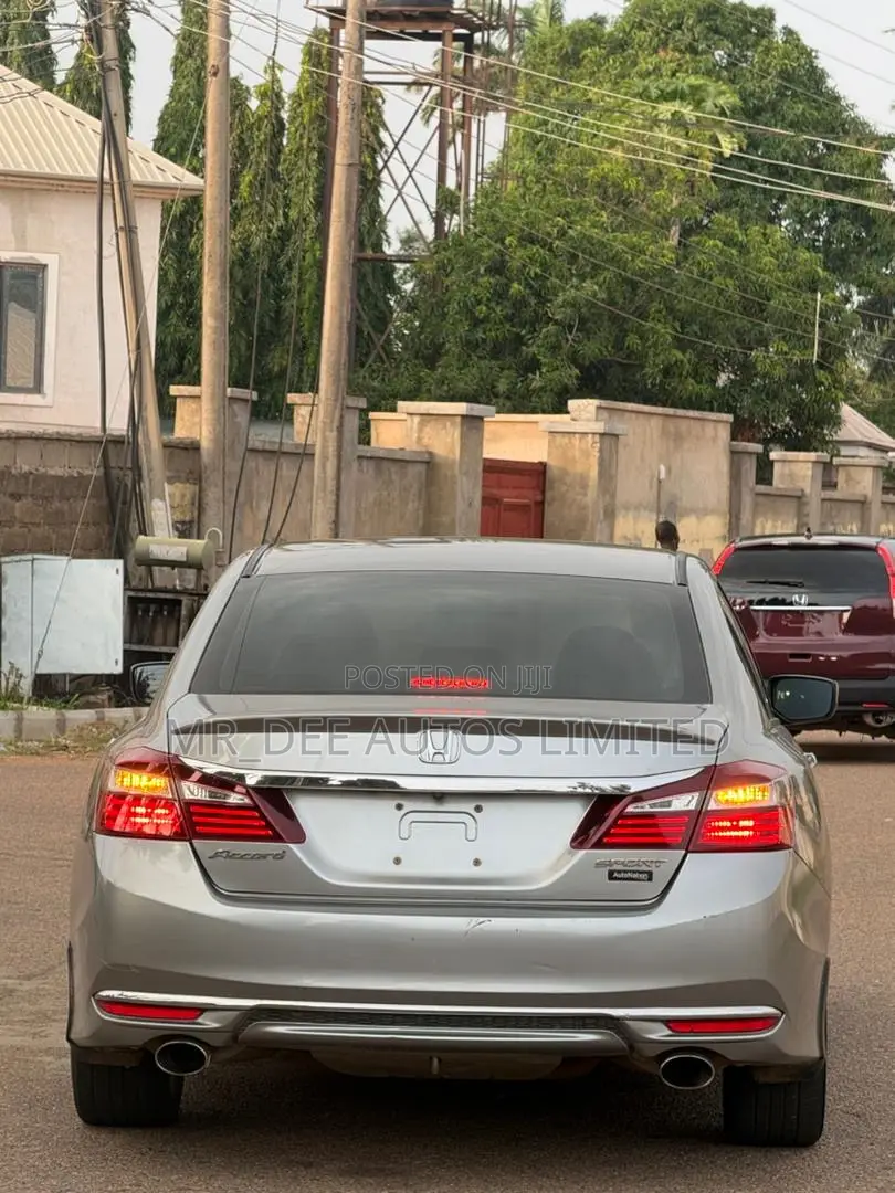 Honda Accord 2016 Silver