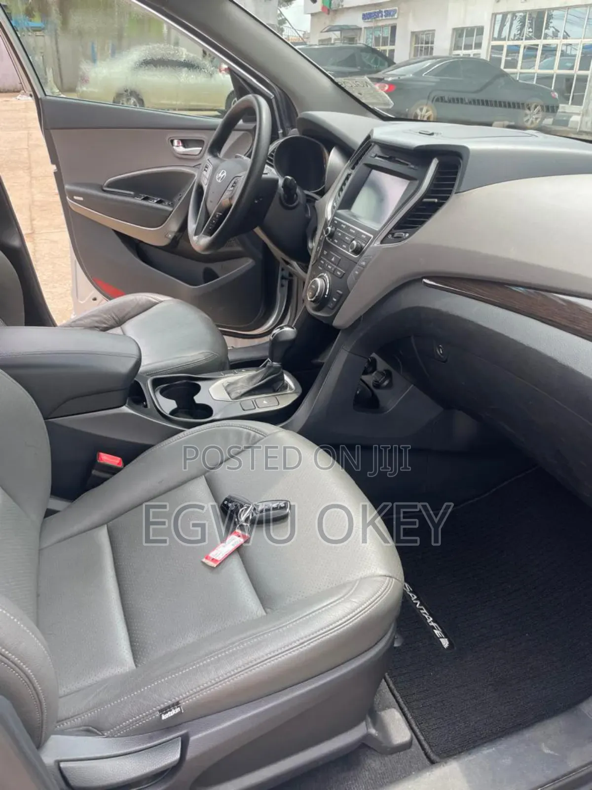 Hyundai Santa Fe SE AWD 2018 Silver