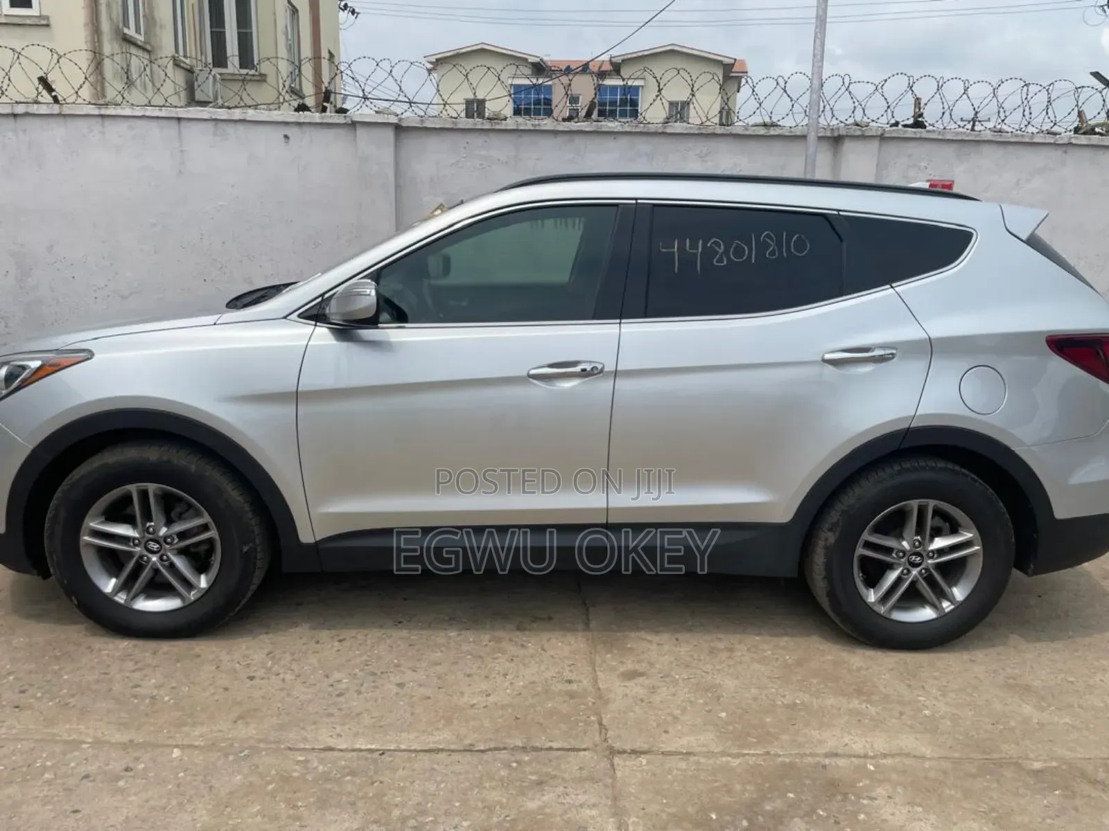 Hyundai Santa Fe SE AWD 2018 Silver